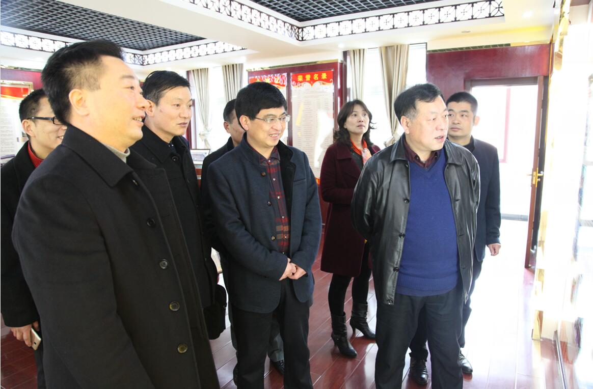 贯彻档案法1.jpg